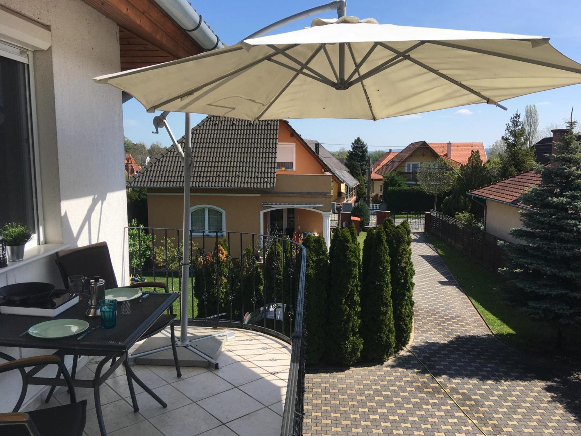 Balatonlelle Apartmanhaz ภายนอก รูปภาพ