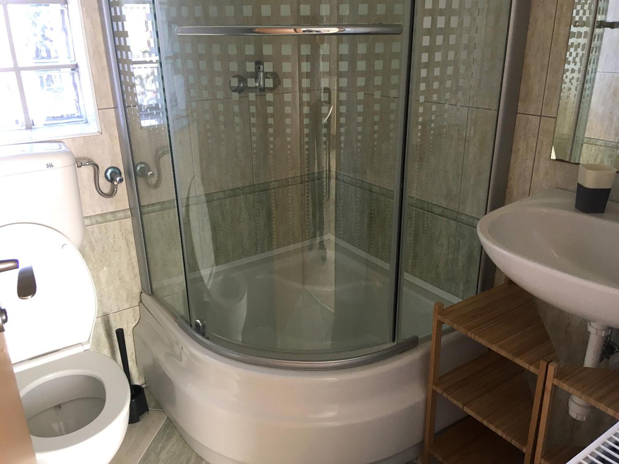 Balatonlelle Apartmanhaz ภายนอก รูปภาพ